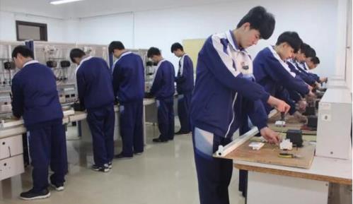 藍海職業學校有哪些適合男生的技術專業？