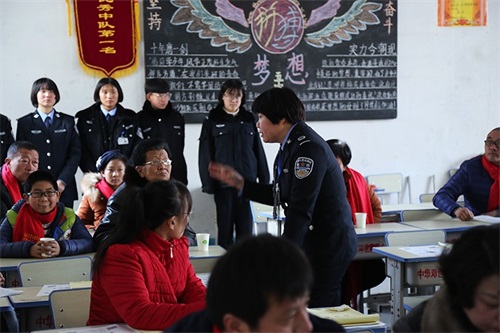 傳遞正能量！山東東營金盾司法學校隆重舉行期末表彰大會暨家長會